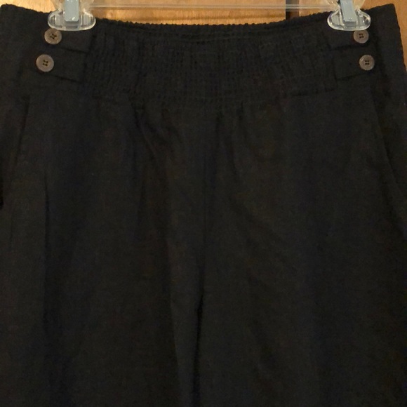 NWOT Never Worn Goucho Capris - Picture 3 of 4